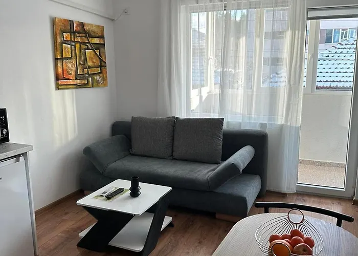 Appartamento студио за *